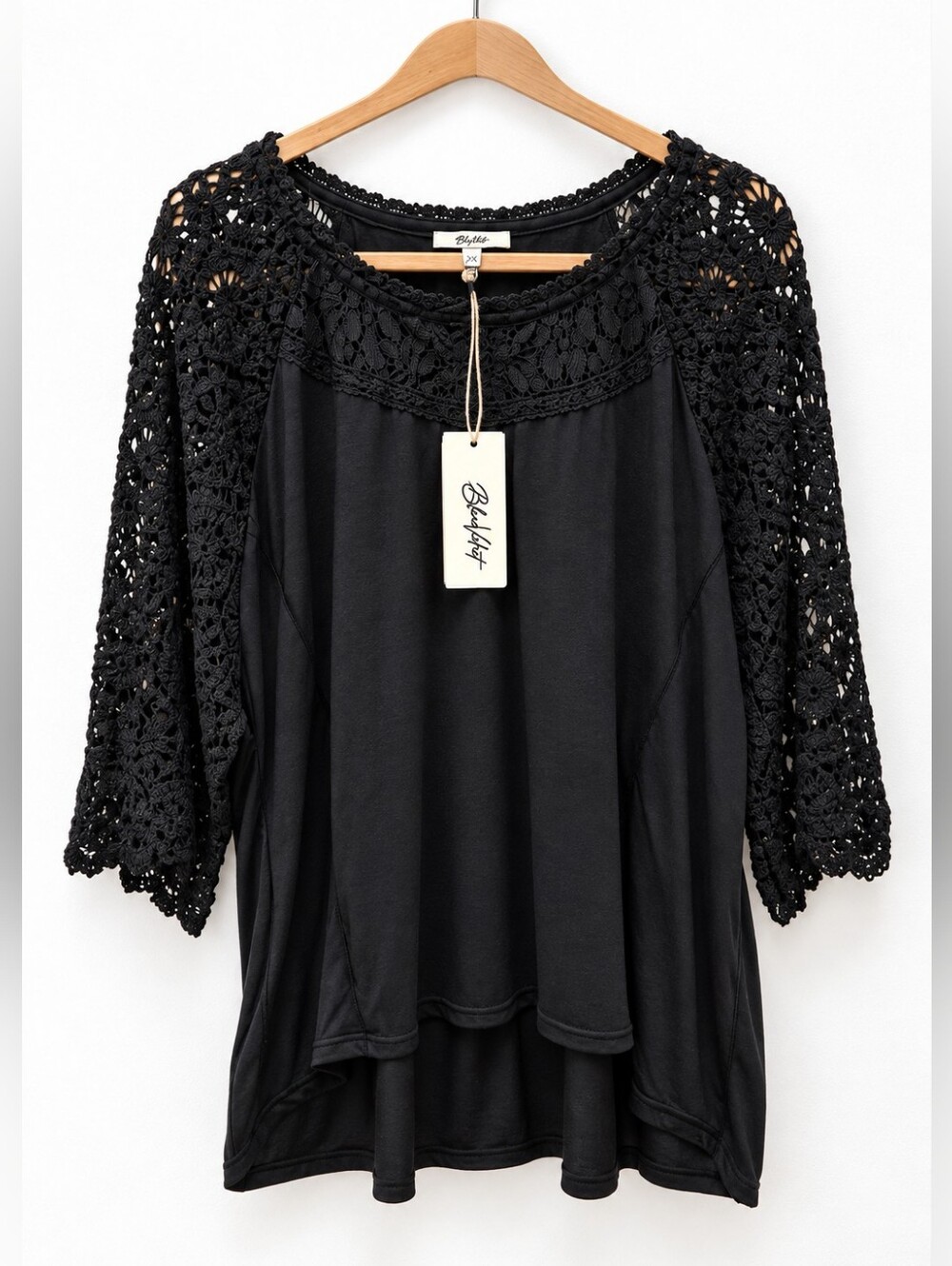 Blue Velvet Black Crochet Lace Sleeve Oversized Boho Top Size Large NWT
